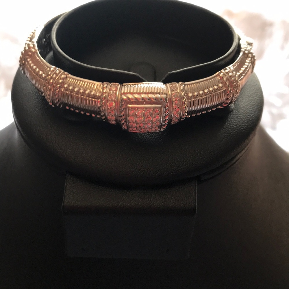 Hinged bracelet Judith ripka